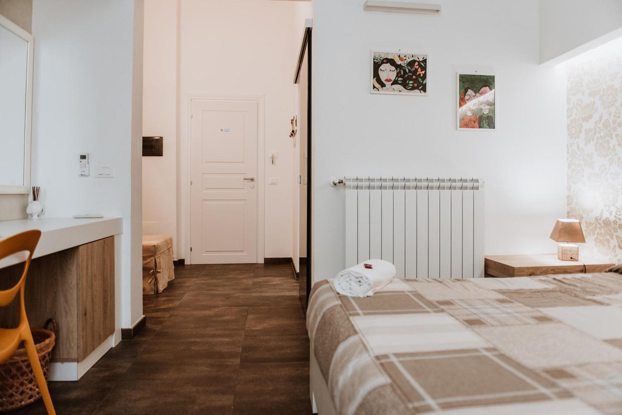 Terrae Hydrunti Bed & Breakfast Lecce Ngoại thất bức ảnh