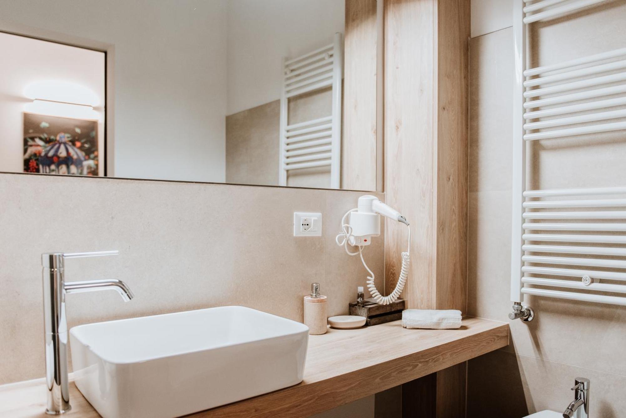 Terrae Hydrunti Bed & Breakfast Lecce Ngoại thất bức ảnh