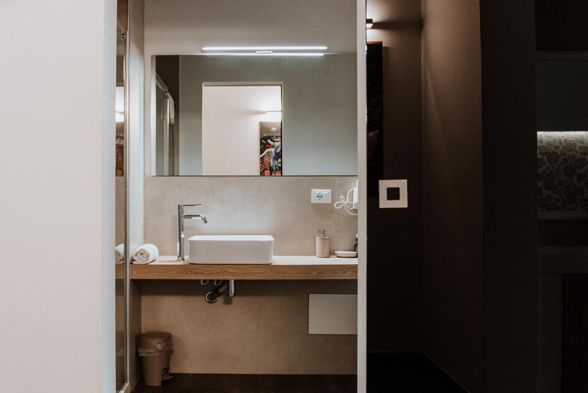 Terrae Hydrunti Bed & Breakfast Lecce Ngoại thất bức ảnh
