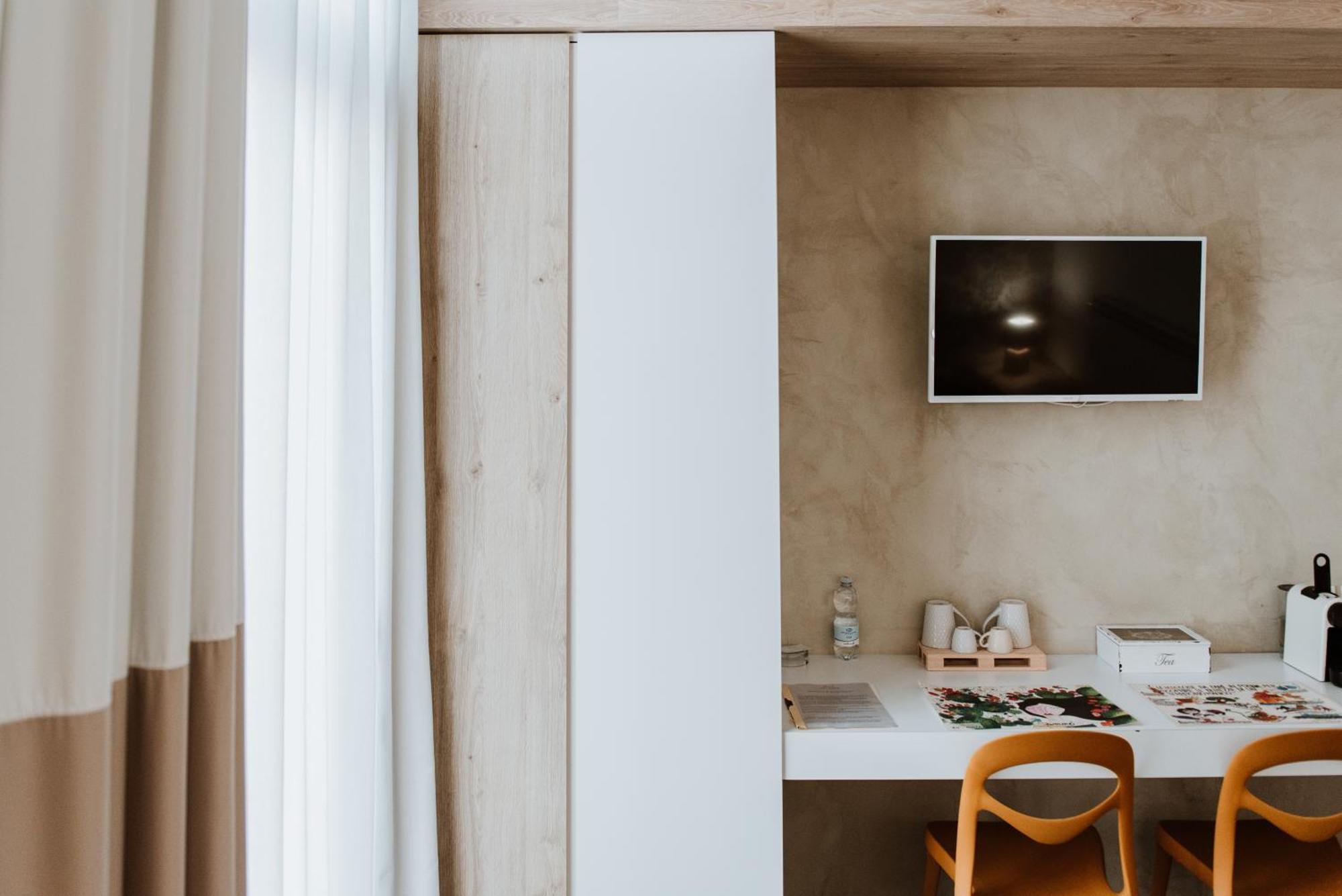 Terrae Hydrunti Bed & Breakfast Lecce Ngoại thất bức ảnh