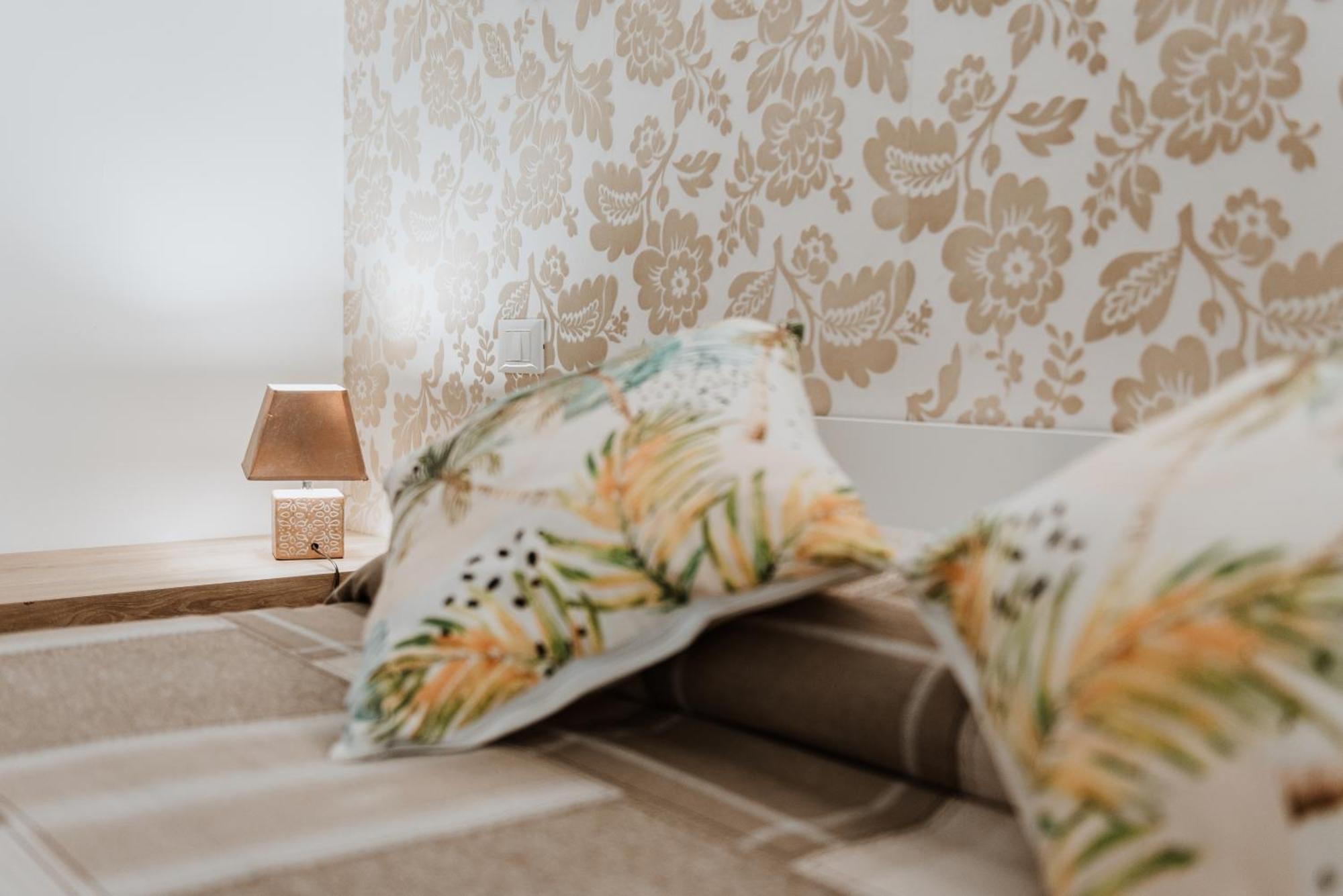 Terrae Hydrunti Bed & Breakfast Lecce Ngoại thất bức ảnh
